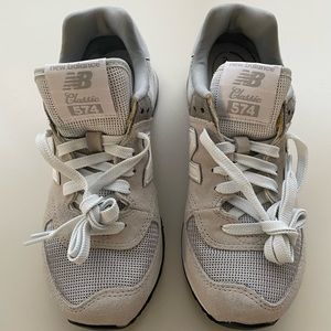New Balance Classic 574 White/Gray Women's Size 7. NWOT